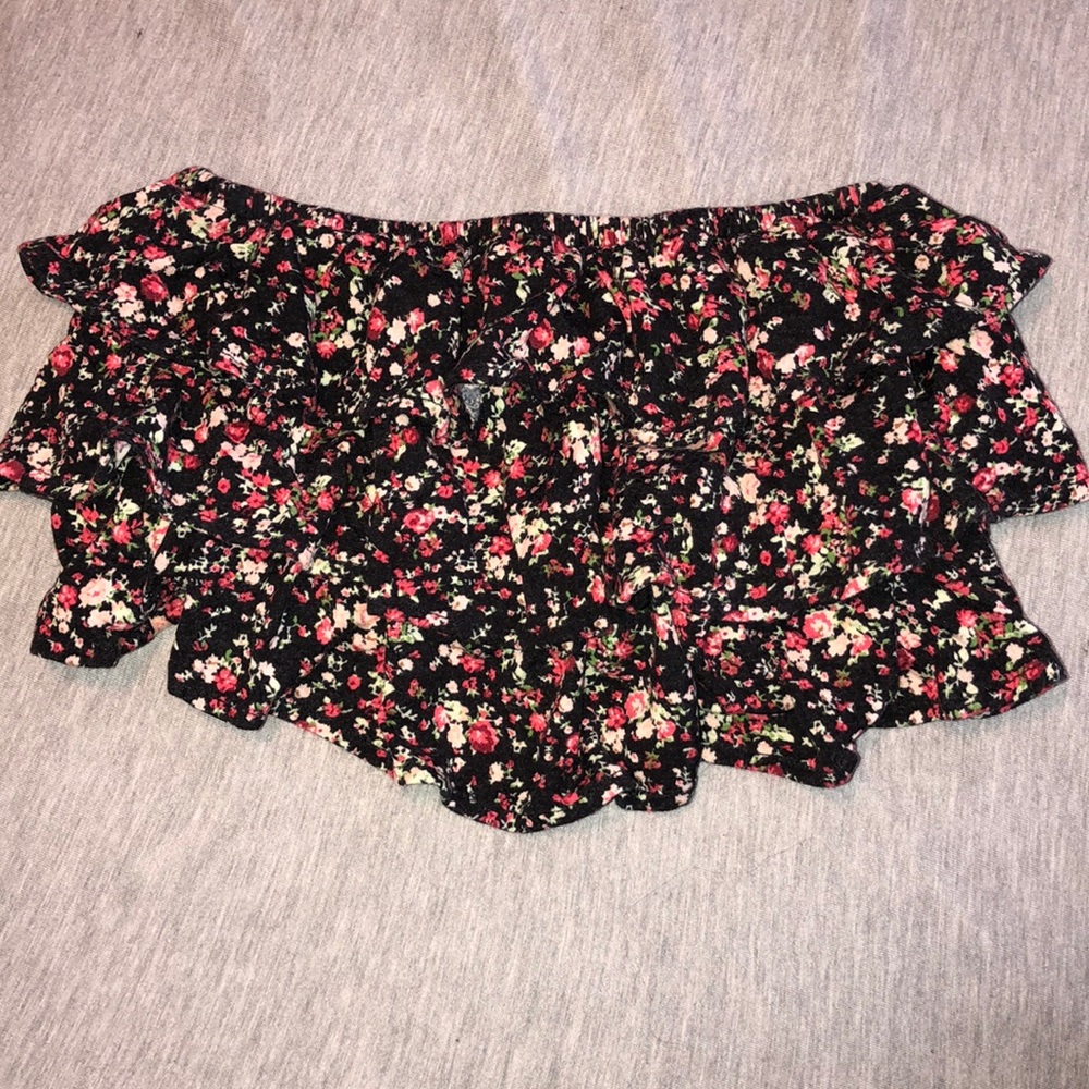 Ruffle Flower Crop Tube Top